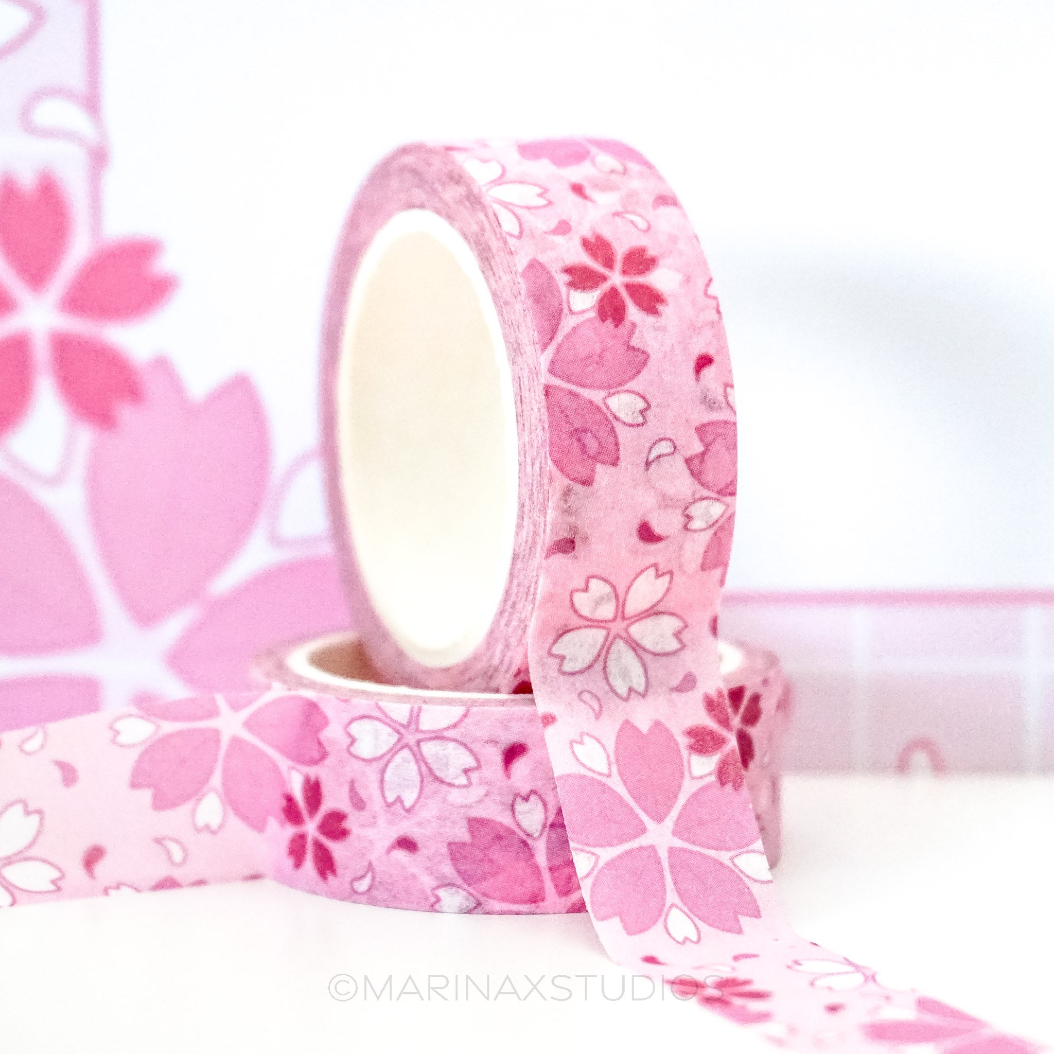 INNSPIRO Nastro da masking tape Washi rosa con pois 15 mm x 10 m. Serie floreale INNSPIRO Nastro da masking tape Washi rosa con pois 15 mm x 10 m. Serie floreale